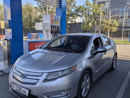 Chevrolet Volt, 2013 — 照片 2