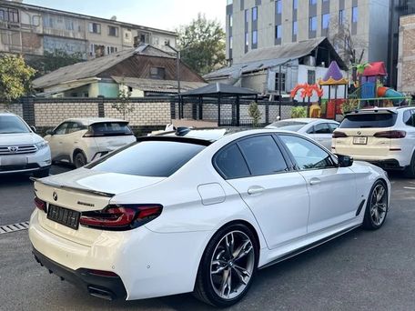 BMW 5 серии, 2022 — photo 6