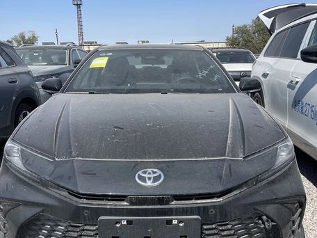 Toyota Camry, 2026 — фото 1