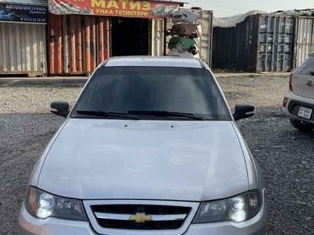 Chevrolet Nexia, 2008 — 照片 1