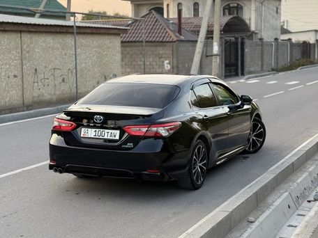 Toyota Camry, 2018 — сүрөт 4