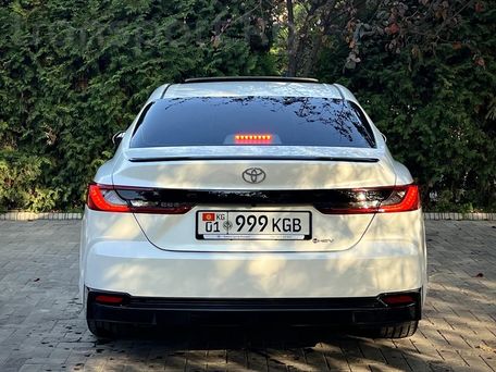 Toyota Camry, 2025 — photo 5