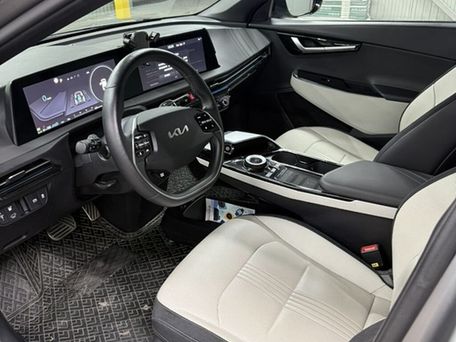 Kia EV6, 2023 — photo 5