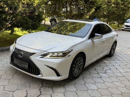 Lexus ES, 2019 — фото 1