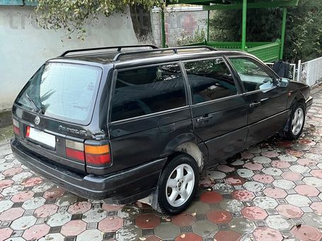 Volkswagen Passat, 1990 — фото 3