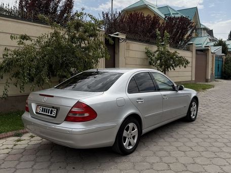 Mercedes-Benz E-Класс, 2004 — фото 3