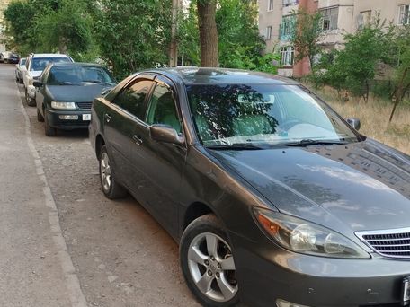 Toyota Camry, 2004 — сүрөт 20
