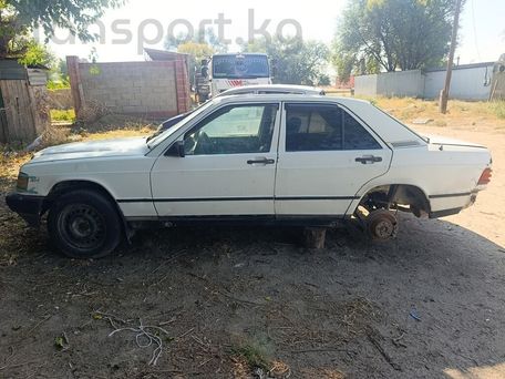 Mercedes-Benz 190 (W201), 1987 — сүрөт 2