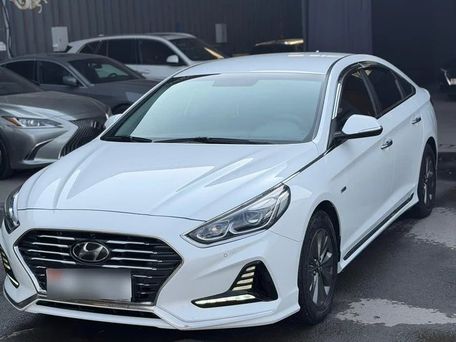 Hyundai Sonata, 2018 — сүрөт 10
