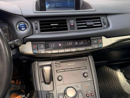 Lexus CT, 2019 — photo 9