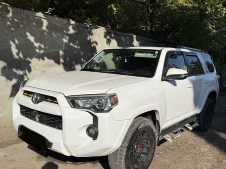 Toyota 4Runner, 2022 — 照片 1