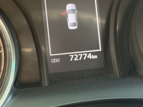 Toyota Camry, 2018 — 照片 9