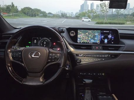 Lexus ES, 2020 — фото 12
