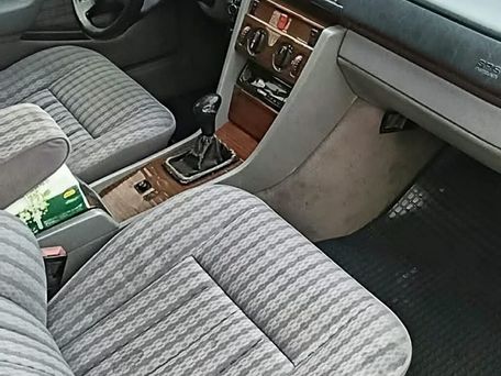 Mercedes-Benz W124, 1993 — сүрөт 6