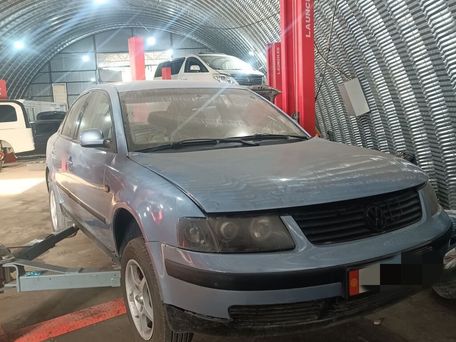 Volkswagen Passat, 1998 — photo 8