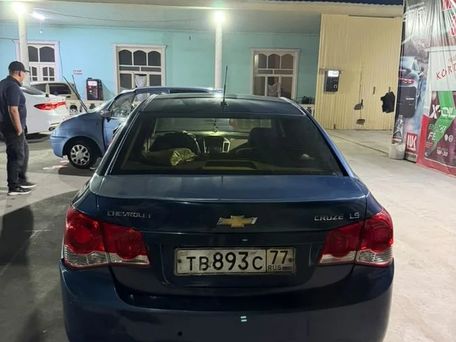 Chevrolet Cruze, 2010 — фото 3