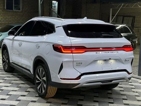 BYD Song Plus, 2024 — 照片 7