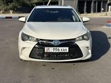 Toyota Camry, 2016