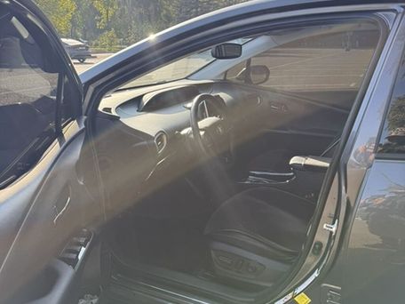 Toyota Prius, 2019 — photo 12