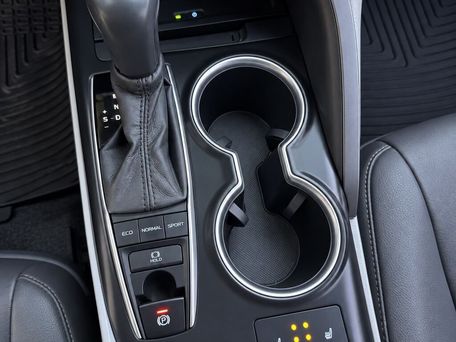 Toyota Camry, 2019 — сүрөт 10