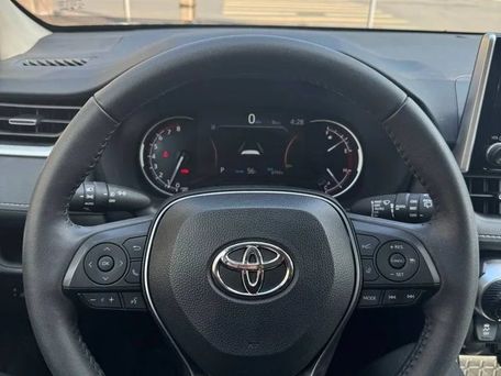 Toyota RAV4, 2024 — photo 7