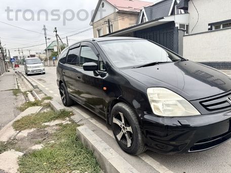 Honda Stream, 2001