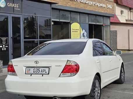 Toyota Camry, 2005 — фото 2