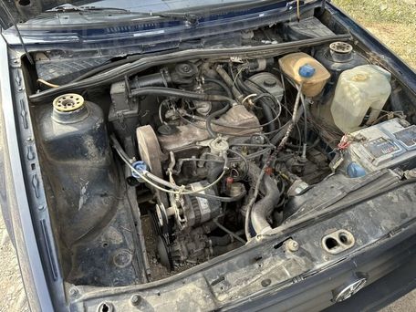 Volkswagen Jetta, 1989 — сүрөт 2