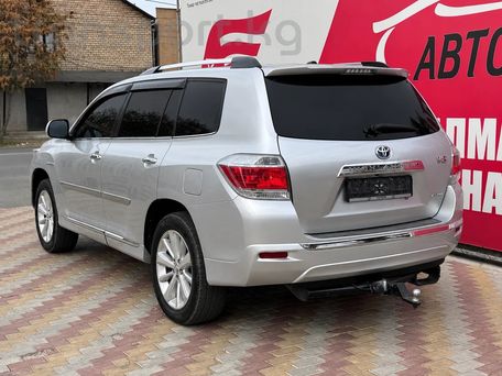 Toyota Highlander, 2011 — сүрөт 4