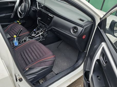 Toyota Corolla, 2018 — photo 4