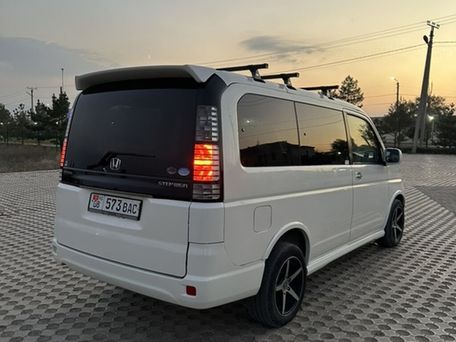 Honda Stepwgn, 2002 — 照片 3
