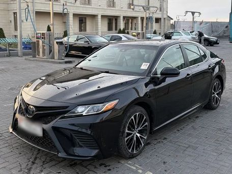 Toyota Camry, 2020 — 照片 1