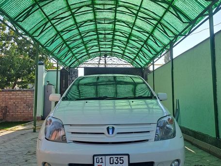 Toyota Ist, 2003 — photo 1