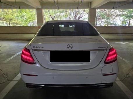 Mercedes-Benz E-Class, 2020 — photo 4