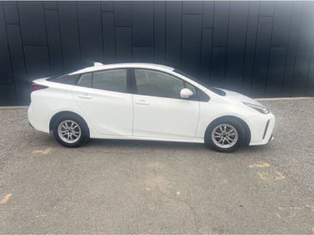 Toyota Prius, 2020 — фото 3