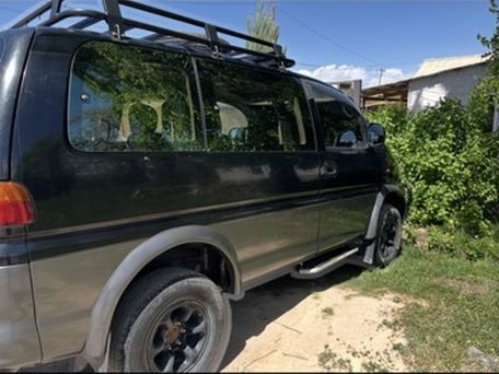 Mitsubishi Delica, 1997 — сүрөт 3