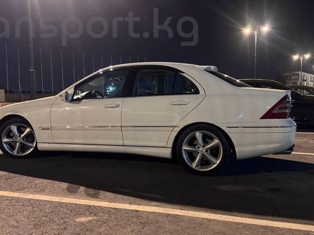Mercedes-Benz C-Класс, 2005 — 照片 5