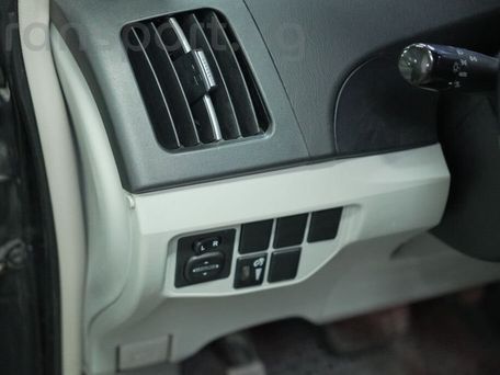 Toyota Prius, 2013 — photo 10