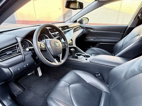 Toyota Camry, 2018 — фото 8