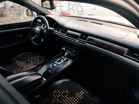 Audi A8, 2006 — photo 16