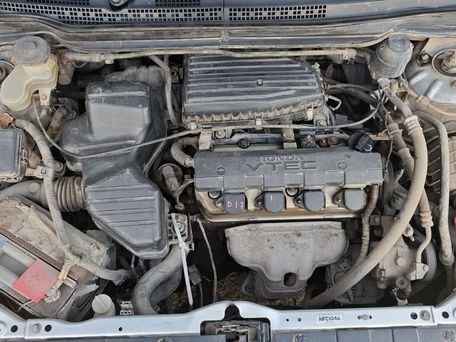 Honda Stream, 2003 — photo 13