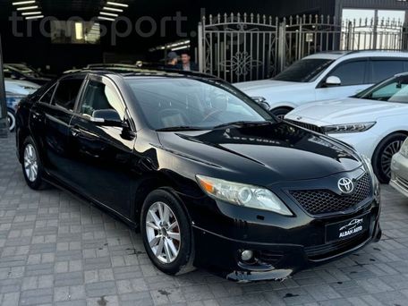 Toyota Camry, 2010 — 照片 1