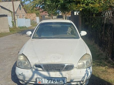 Daewoo Nubira, 2001 — 照片 1