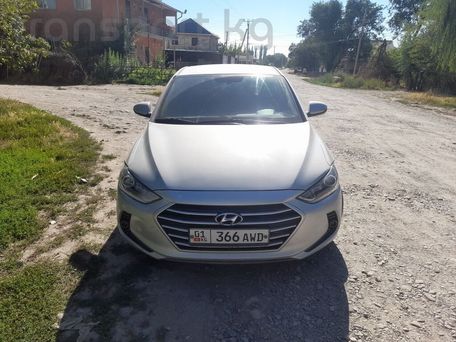 Hyundai Avante, 2017 — 照片 1
