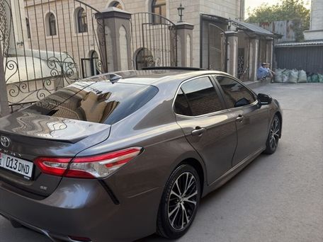 Toyota Camry, 2019 — фото 3