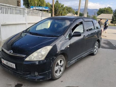 Toyota Wish, 2003