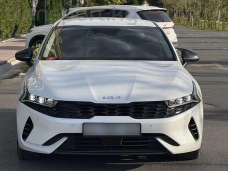 Kia K5, 2021
