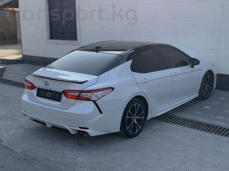 Toyota Camry, 2019 — 照片 4