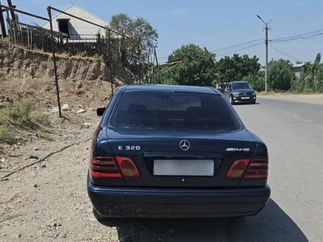 Mercedes-Benz E-Class, 1998 — photo 4
