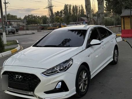 Hyundai Sonata, 2023 — фото 1